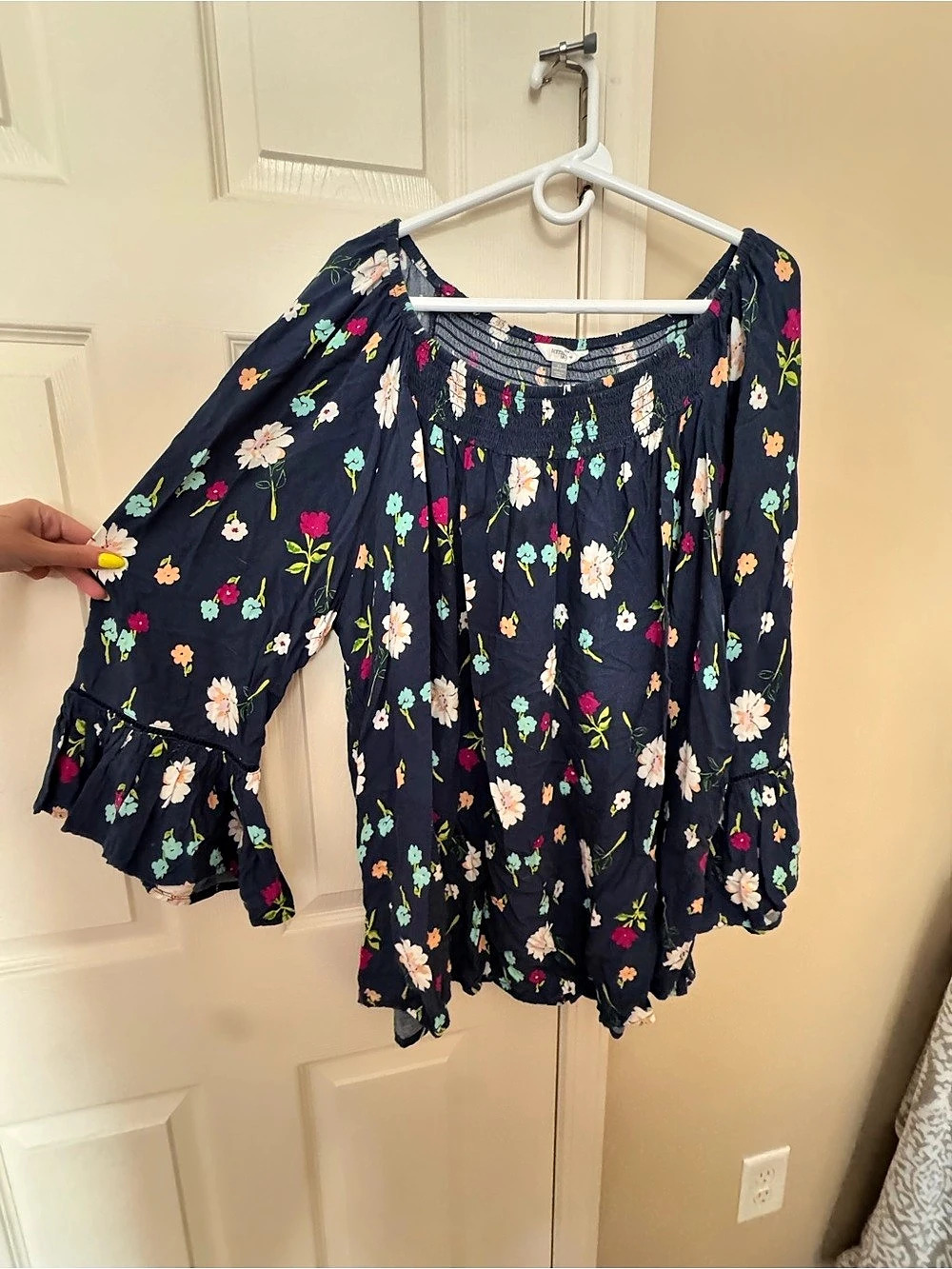 terra & sky Women's Plus Size Convertible Off-The-Shoulder Blouse Floral Blue &
